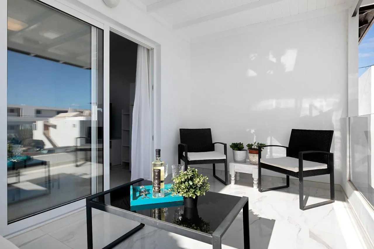 Apartmán Casa Fariones Puerto del Carmen  0*, Puerto del Carmen (Lanzarote) Španělsko